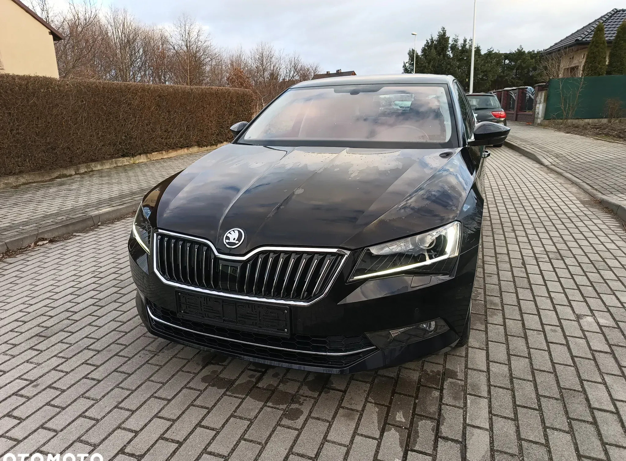 samochody osobowe Skoda Superb cena 55900 przebieg: 136000, rok produkcji 2016 z Nysa